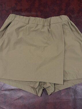 Carbon38 essential paneled skort, XS